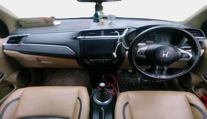 2017 Honda Amaze 1.2L I-VTEC S OPT, Petrol, Manual, 1,22,759 km, interior
