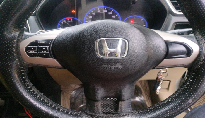 2017 Honda Amaze 1.2L I-VTEC S OPT, Petrol, Manual, 1,22,759 km, interior