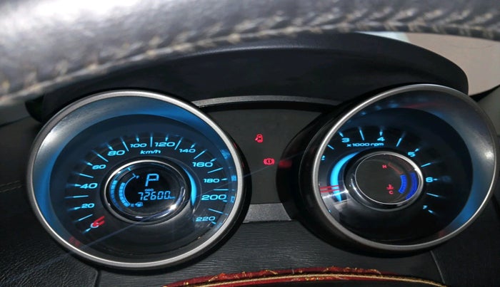 2018 Mahindra XUV500 W11 AT, Diesel, Automatic, 72,600 km, interior