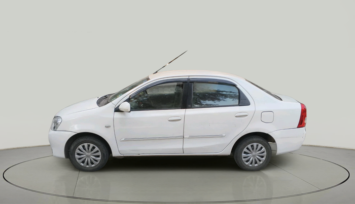 2011 Toyota Etios G, Petrol, Manual, 68,740 km, exterior