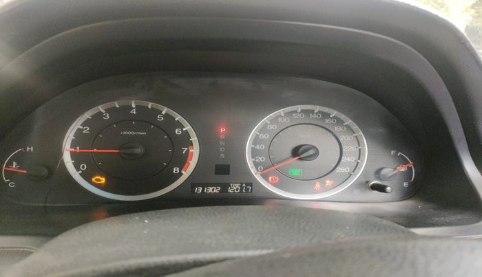 2011 Honda Accord 2.4L I-VTEC AT, CNG, Automatic, 1,31,302 km, interior