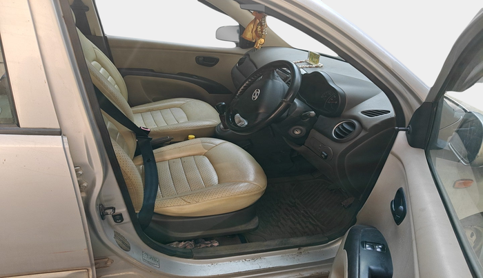 2011 Hyundai i10 ERA 1.1, Petrol, Manual, 50,000 km, interior