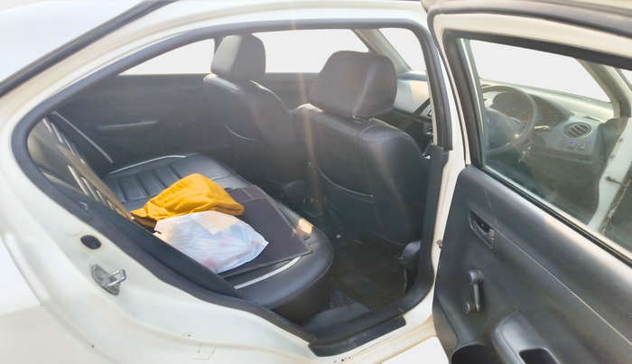 2011 Maruti Swift Dzire LXI, Petrol, Manual, 1,90,350 km, interior