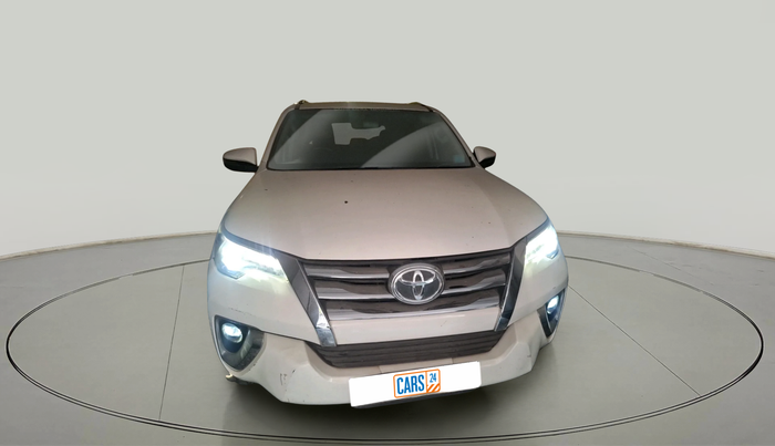 2017 Toyota Fortuner 2.8 4X2 AT, Diesel, Automatic, 61,371 km, exterior