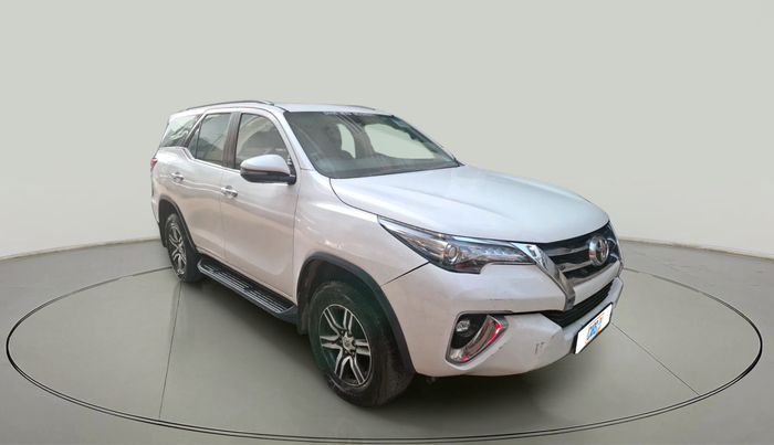 2017 Toyota Fortuner 2.8 4X2 AT, Diesel, Automatic, 61,371 km, exterior