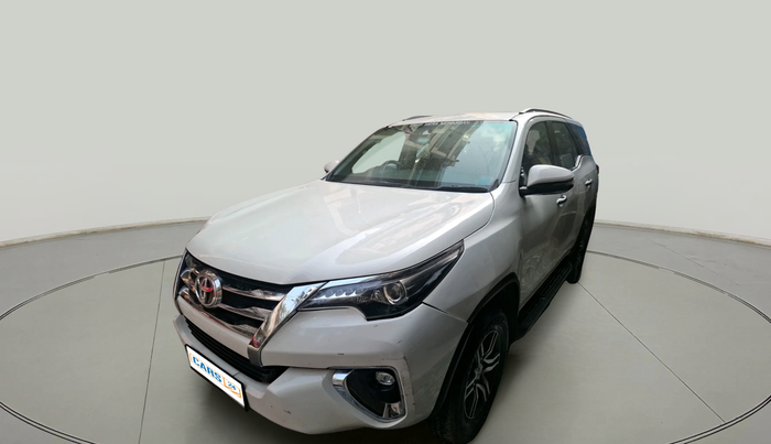 2017 Toyota Fortuner 2.8 4X2 AT, Diesel, Automatic, 61,371 km, exterior