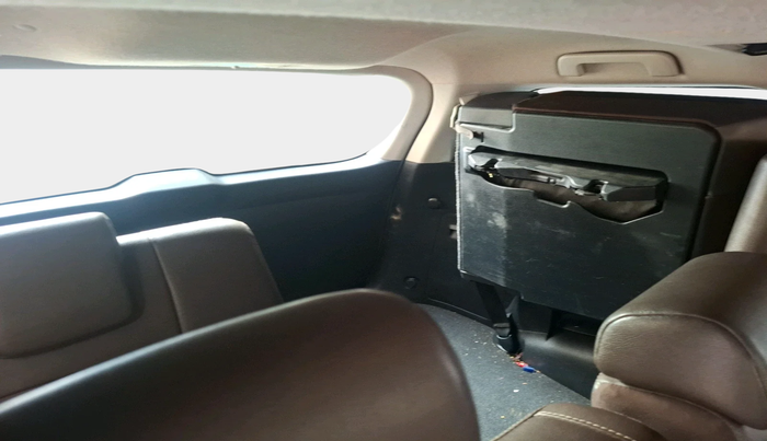 2017 Toyota Fortuner 2.8 4X2 AT, Diesel, Automatic, 61,371 km, interior