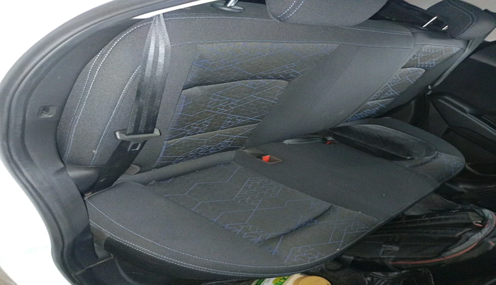 2023 Mahindra XUV400 EC 3.3 KW, Electric, Automatic, 42,140 km, interior