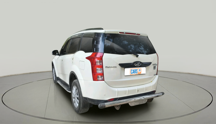 2016 Mahindra XUV500 W10 AT, Diesel, Automatic, 83,388 km, exterior