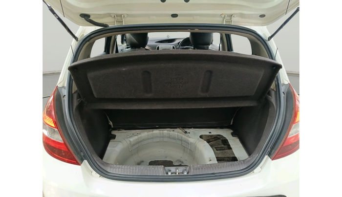 2011 Hyundai i20 MAGNA 1.2, Petrol, Manual, 1,16,956 km, exterior