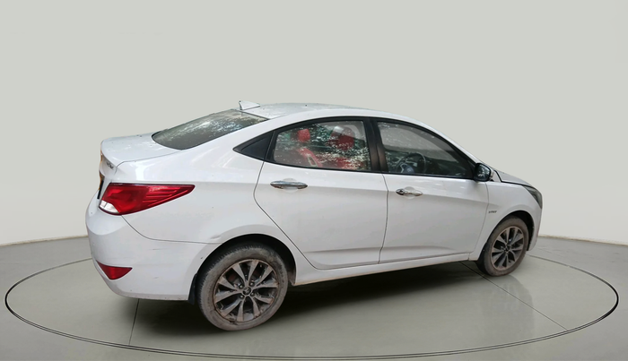 2016 Hyundai Verna FLUIDIC 4S 1.6 VTVT SX, Petrol, Manual, 80,703 km, exterior