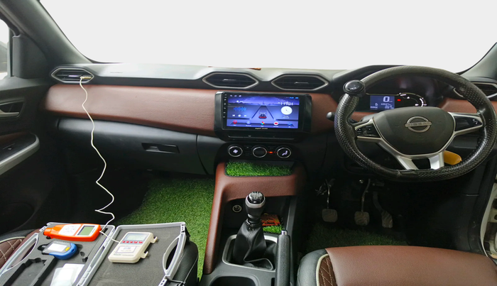 2022 Nissan MAGNITE XL, Petrol, Manual, 59,597 km, interior