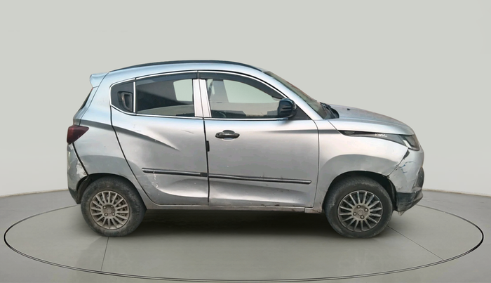 2017 Mahindra Kuv100 K2 6 STR, Petrol, Manual, 54,740 km, exterior