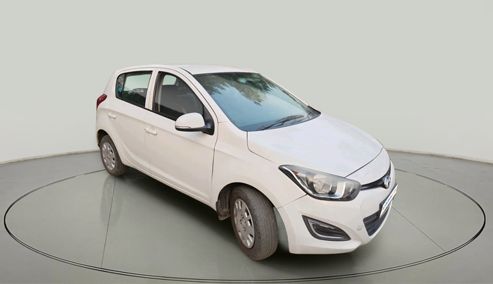 2013 Hyundai i20 MAGNA (O) 1.2, Petrol, Manual, 1,02,818 km, exterior