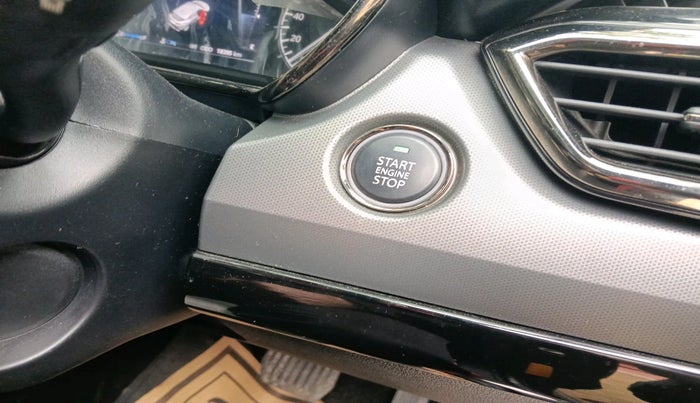 2022 Tata Harrier XZA PLUS 2.0L DARK EDITION, Diesel, Automatic, 18,395 km, interior