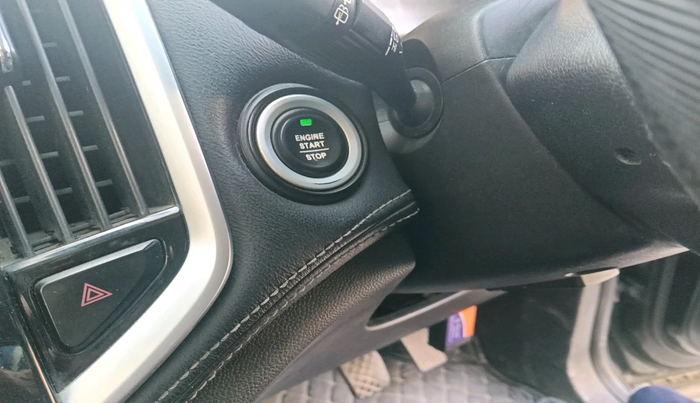 2019 MG HECTOR SHARP 2.0 DIESEL, Diesel, Manual, 1,31,833 km, interior