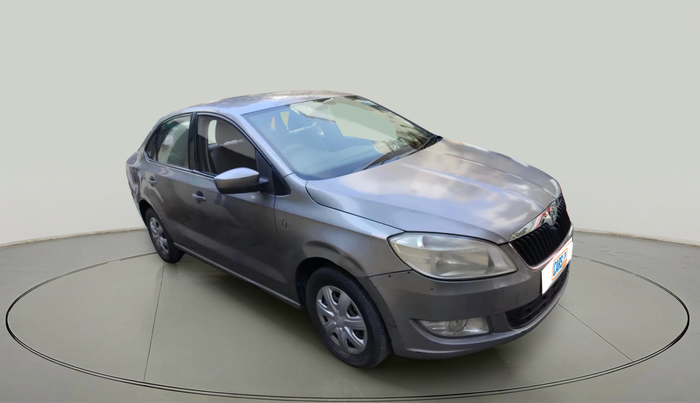 2013 Skoda Rapid ACTIVE 1.6 MPI MT PLUS, Petrol, Manual, 1,03,033 km, exterior