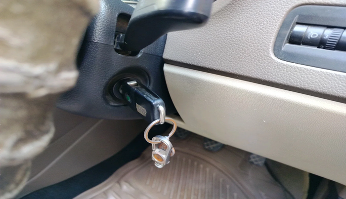 2013 Skoda Rapid ACTIVE 1.6 MPI MT PLUS, Petrol, Manual, 1,03,033 km, interior