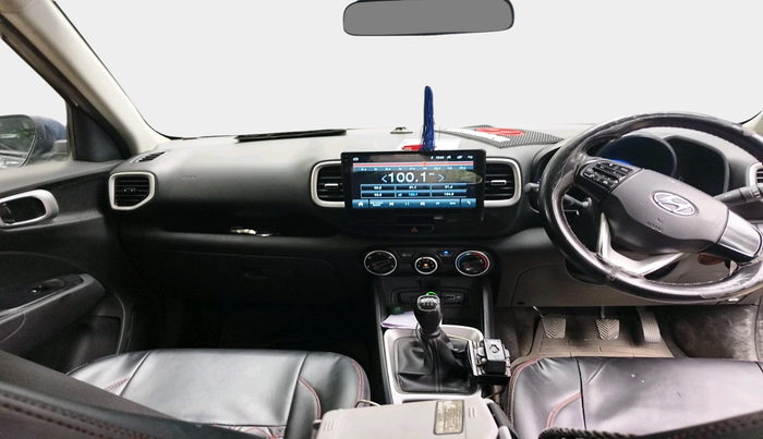 2022 Hyundai VENUE S 1.2, Petrol, Manual, 64,535 km, interior