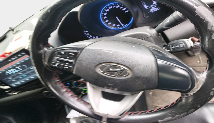 2022 Hyundai VENUE S 1.2, Petrol, Manual, 64,535 km, interior