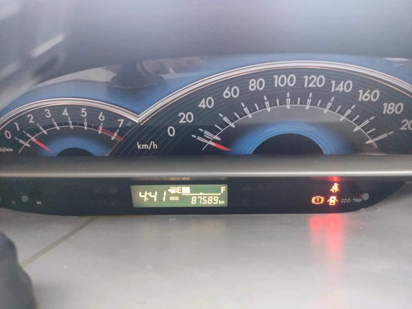 2014 Toyota Etios G, Petrol, Manual, 87,589 km, interior