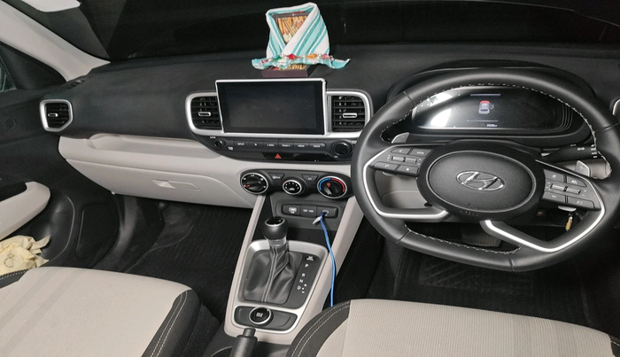 2025 Hyundai VENUE S (O) 1.0 Turbo Petrol DCT, Petrol, Automatic, 3,838 km, interior