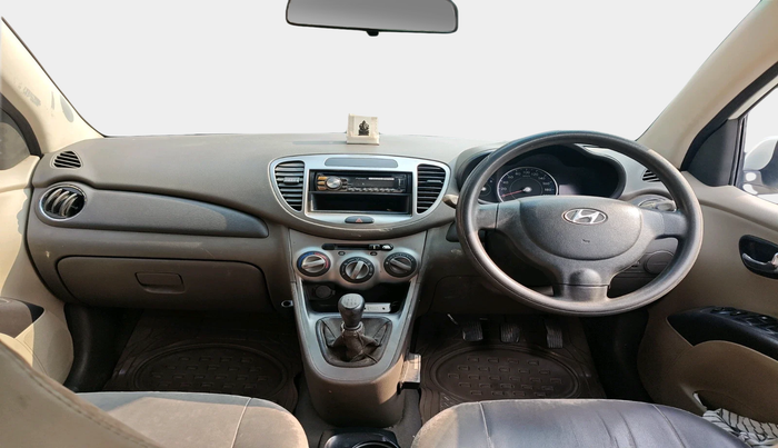 2011 Hyundai i10 MAGNA 1.2, Petrol, Manual, 82,606 km, interior