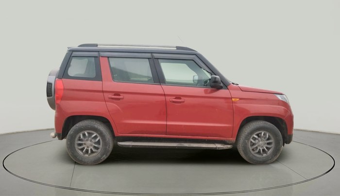 2017 Mahindra TUV300 T10, Diesel, Manual, 89,440 km, exterior