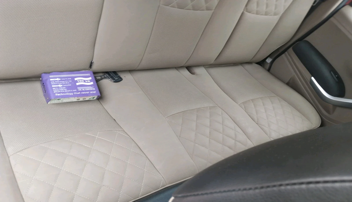 2017 Mahindra TUV300 T10, Diesel, Manual, 89,440 km, interior