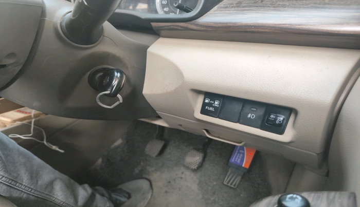 2022 Maruti Ertiga VXI CNG, Petrol, Manual, 1,24,326 km, interior