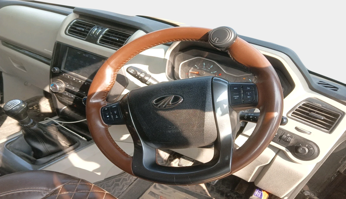 2020 Mahindra Scorpio S9, Diesel, Manual, 61,879 km, interior