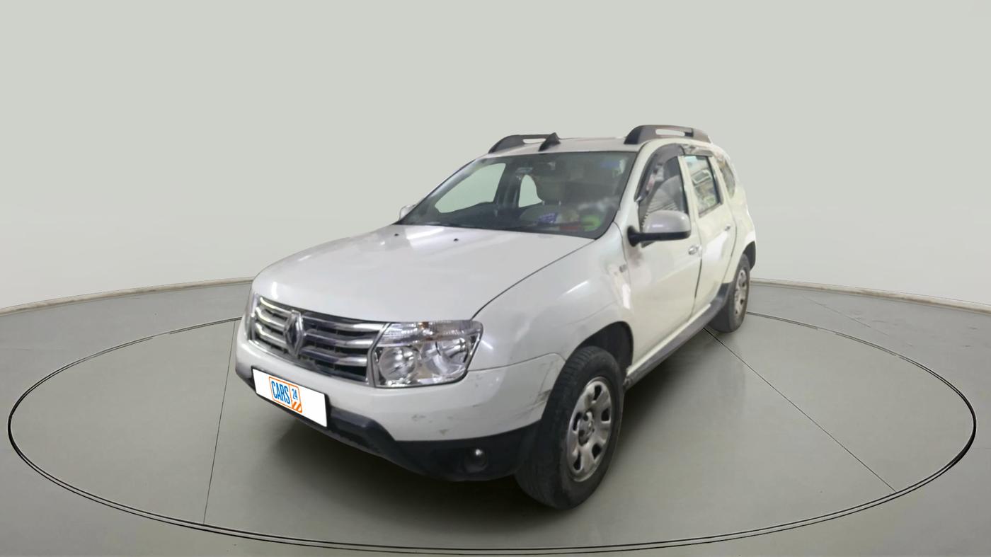 2014 Renault Duster RXL PETROL, CNG, Manual, 53,909 km, exterior