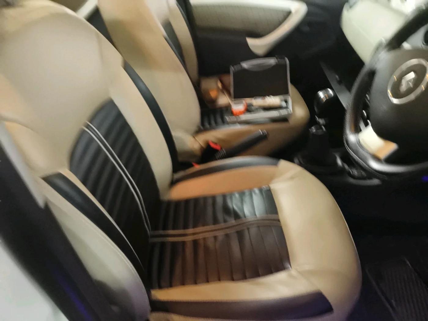 2014 Renault Duster RXL PETROL, CNG, Manual, 53,909 km, interior