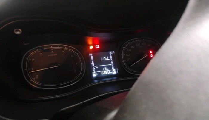 2022 Maruti Vitara Brezza LXI, Petrol, Manual, 6,893 km, interior