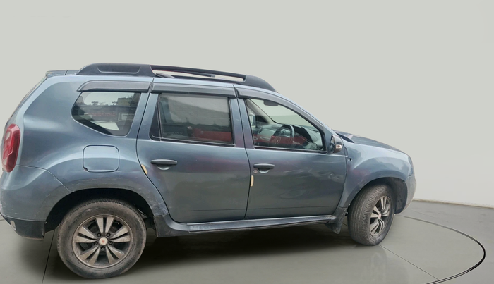 2013 Renault Duster RXE PETROL, Petrol, Manual, 1,43,327 km, exterior