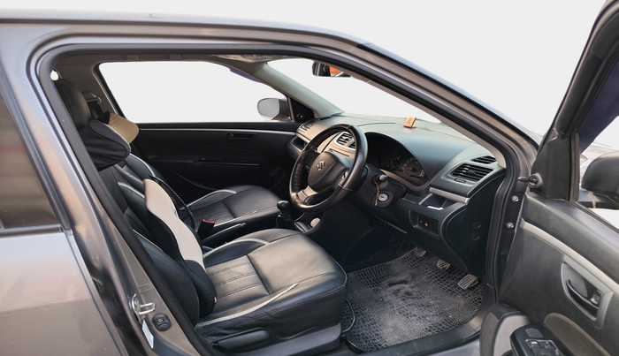 2016 Maruti Swift LXI (O), Petrol, Manual, 97,821 km, interior