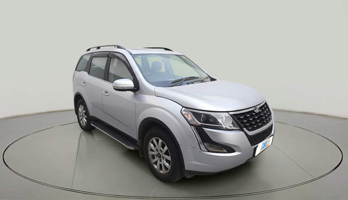 2017 Mahindra XUV500 W10 AT 1.99, Diesel, Automatic, 1,76,210 km, exterior