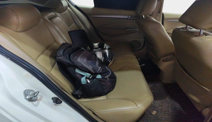 2011 Honda City 1.5L I-VTEC V MT, Petrol, Manual, 2,76,718 km, interior