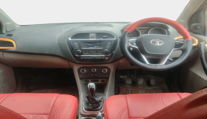 2016 Tata Tiago XZ PETROL, Petrol, Manual, 71,010 km, interior