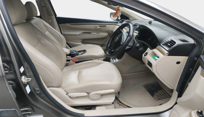 2019 Maruti Ciaz ALPHA  AT 1.5 SHVS PETROL, Petrol, Automatic, 73,080 km, interior