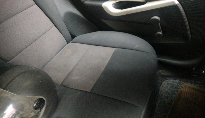 2011 Ford Figo ZXI 1.2 PETROL, Petrol, Manual, 49,647 km, interior