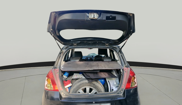 2011 Maruti Swift ZXI, Petrol, Manual, 1,34,503 km, exterior