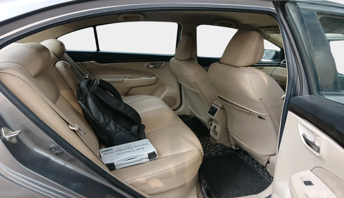 2017 Maruti Ciaz VDI+ SHVS, Diesel, Manual, 1,12,770 km, interior
