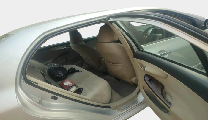 2013 Toyota Corolla Altis G AT PETROL, Petrol, Automatic, 1,20,324 km, interior