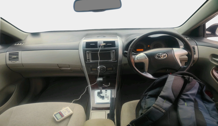 2013 Toyota Corolla Altis G AT PETROL, Petrol, Automatic, 1,20,324 km, interior