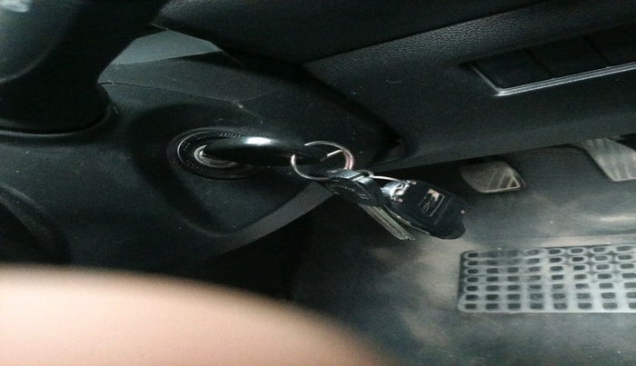 2019 Maruti Swift LXI, Petrol, Manual, 28,388 km, interior