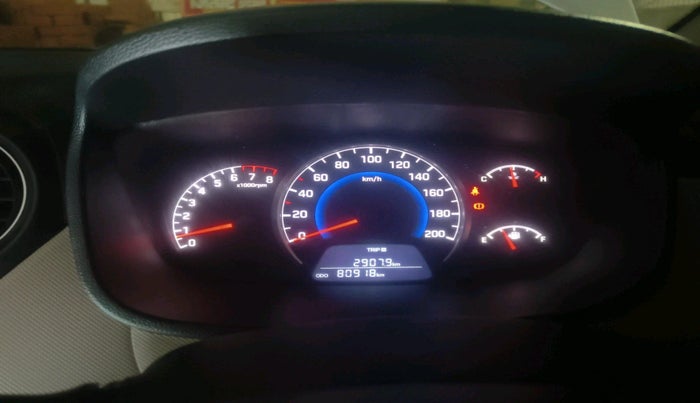 2018 Hyundai Grand i10 SPORTZ 1.2 KAPPA VTVT, Petrol, Manual, 80,918 km, interior