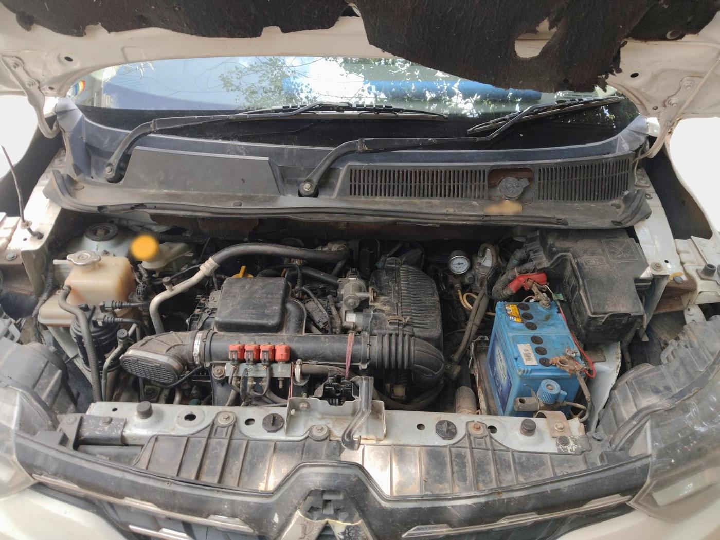 2023 Renault TRIBER RXT, Petrol, Manual, 5,00,001 km, exterior