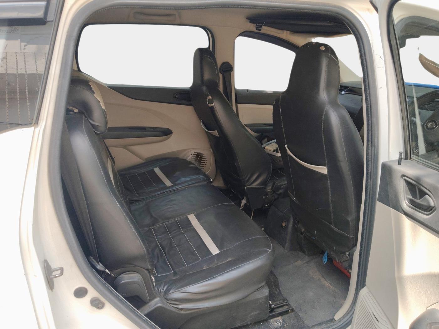 2023 Renault TRIBER RXT, Petrol, Manual, 5,00,001 km, interior
