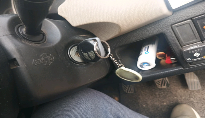 2016 Maruti Wagon R 1.0 VXI, Petrol, Manual, 99,525 km, interior